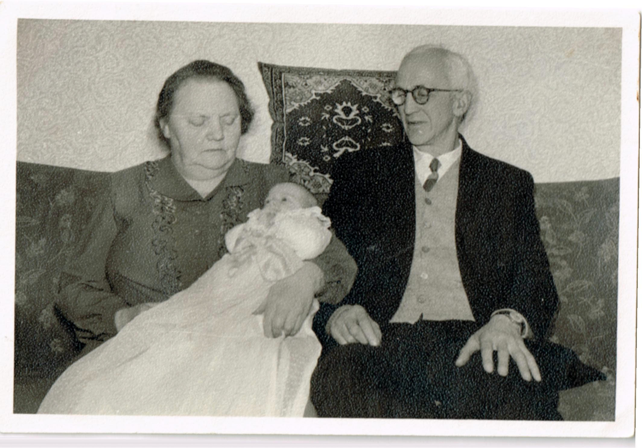 Olga og Alfred m. Kirsten