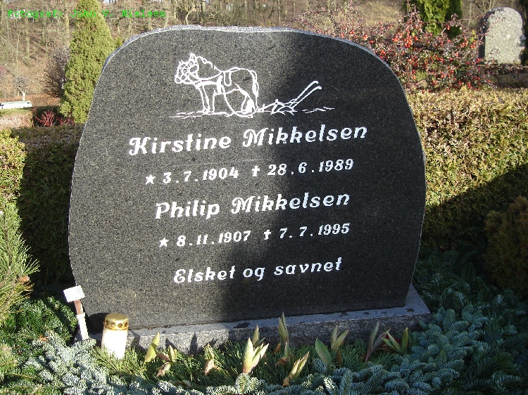 Philip Mikkelsen, Thorning Kirkegård