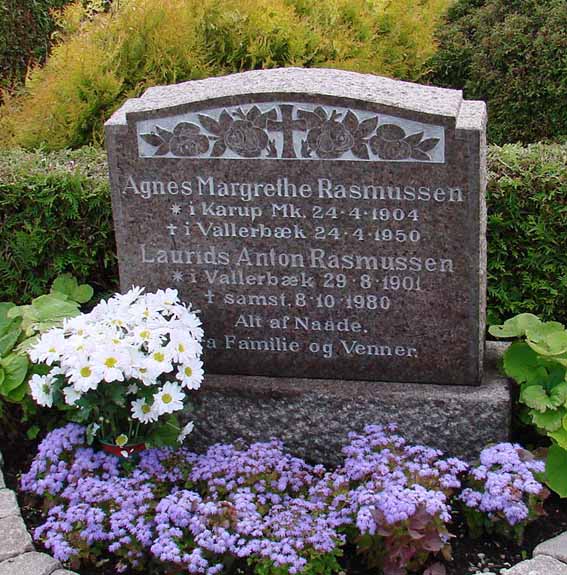 Laurits Anton Rasmussen Agnes Magrethe Pedersen. Karup Kirkegård